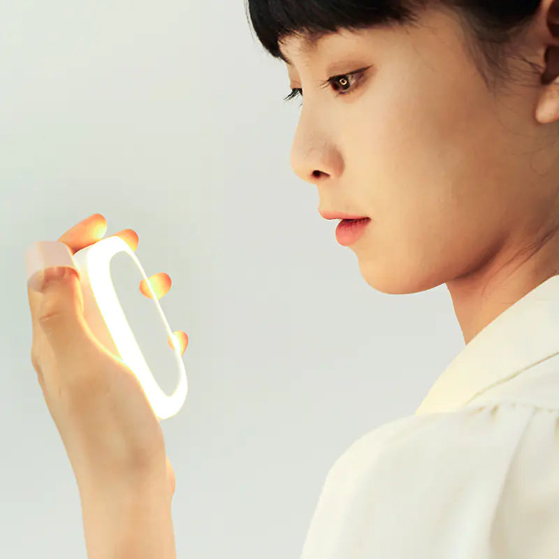 Portable Pocket Makeup Mirror with LED Light - Ghemy.co.uk