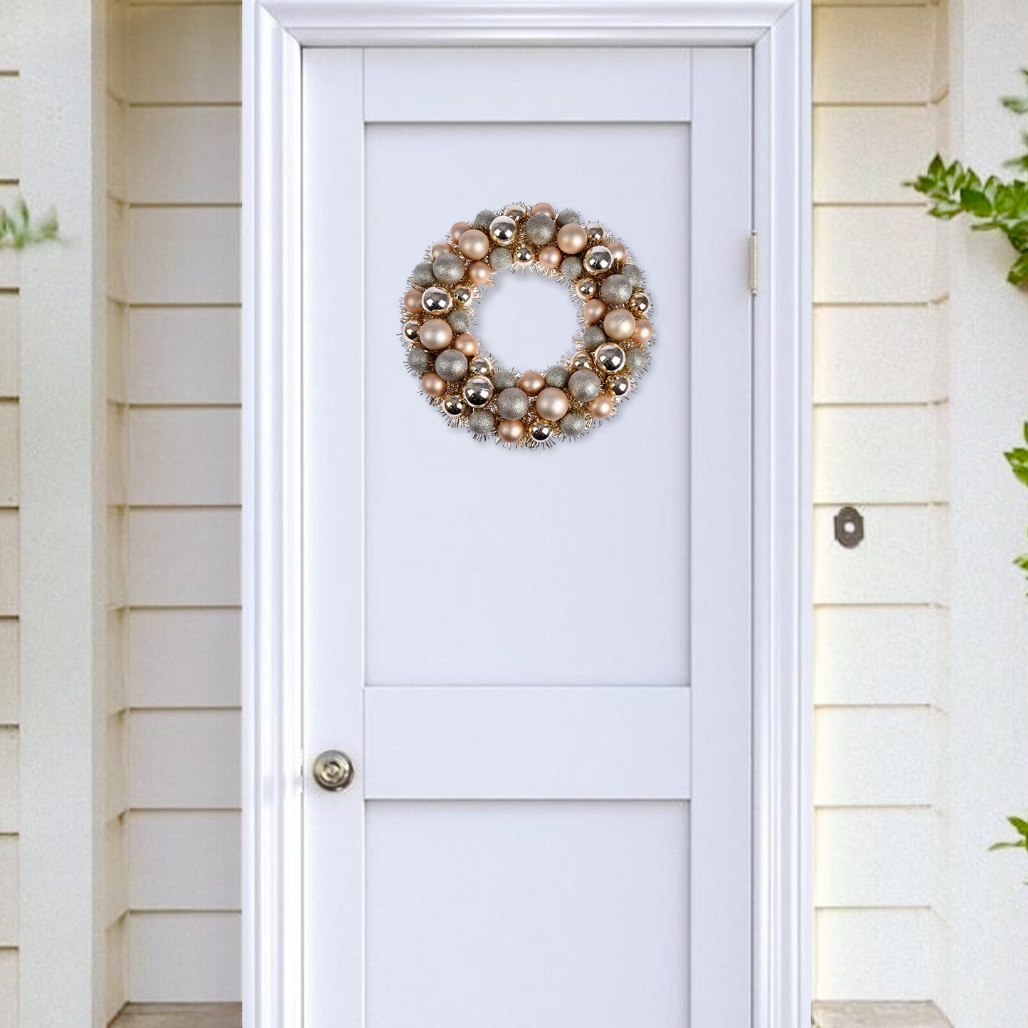 Christmas Wreath Tinsel Bauble Decorative Hanging Door Wall Winter Xmas D�Cor - Ghemy.co.uk