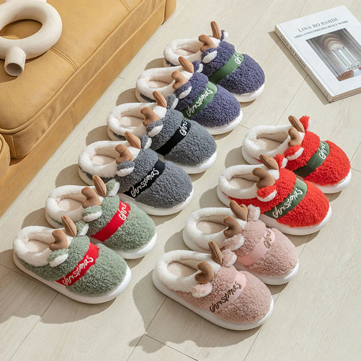 🎄 Christmas Elk Slippers – Soft & Cozy Slip-On House Shoes