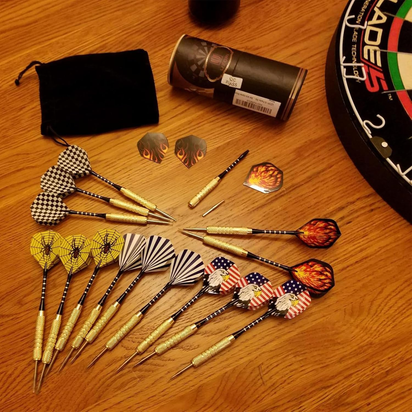 15 Pack Steel Darts 18 Grams Tip Set with Dart Sharpener and 21 Flights, Aluminum Shafts & Brass Barrels, Levels in Every Rec Room, Man Cave, Bar and Game Room - Ghemy.co.uk